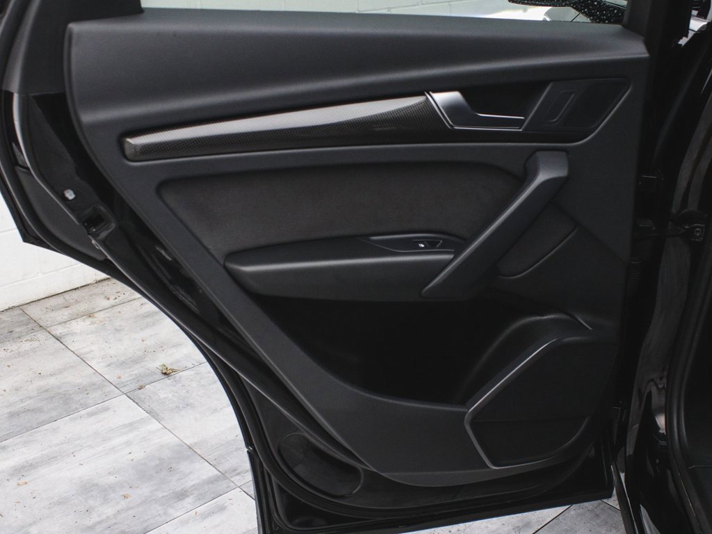 Used 2023 Audi SQ5 Premium w/ Convenience Package image 12