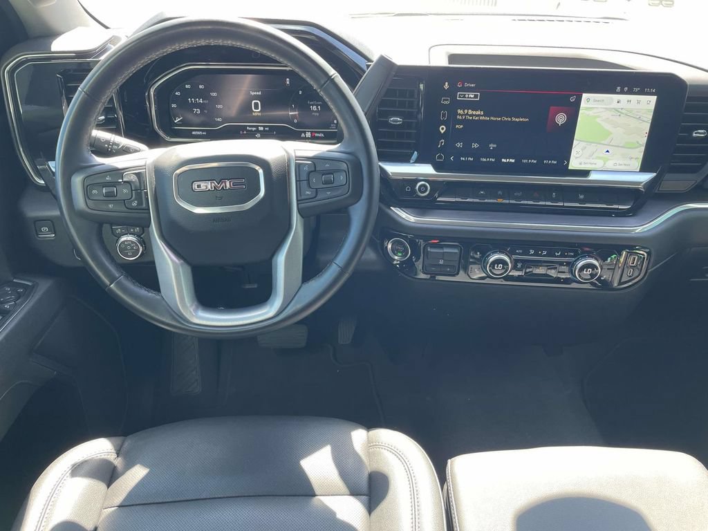 Used 2025 GMC Sierra 1500 SLT AWD/4WD image 13
