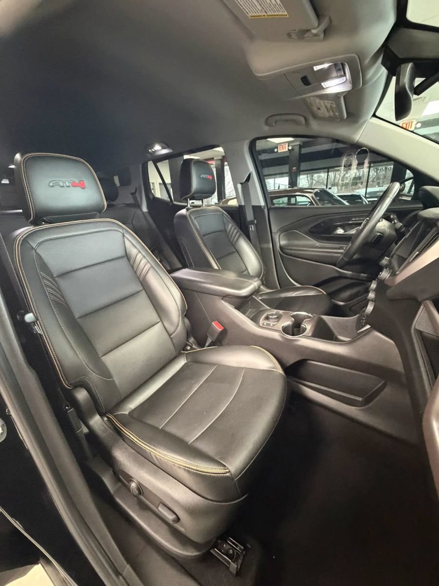Used 2022 GMC Terrain AT4 AWD/4WD image 12