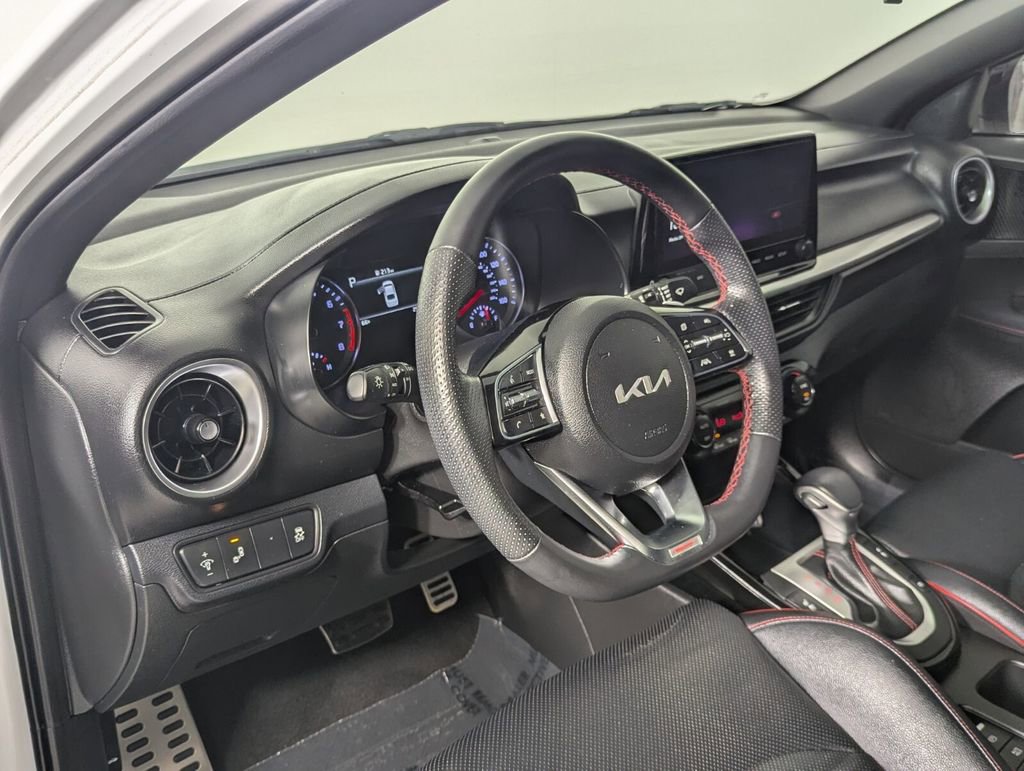 Used 2023 Kia Forte GT w/ GT2 Package image 11