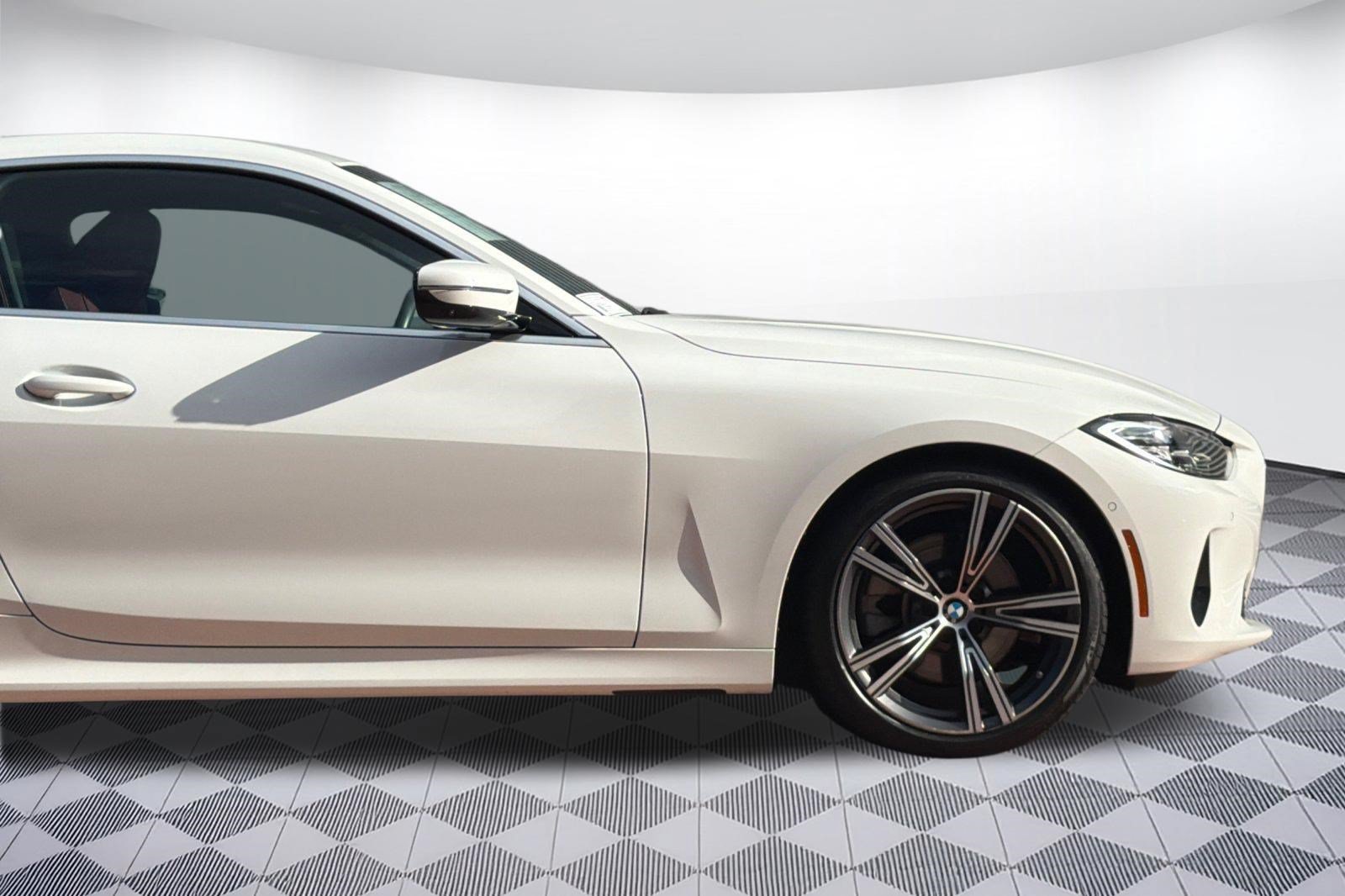 Used 2024 BMW 430i Coupe w/ Premium Package RWD image 33