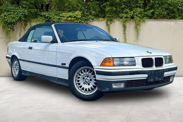 Used 1995 BMW 325i Convertible RWD image 3