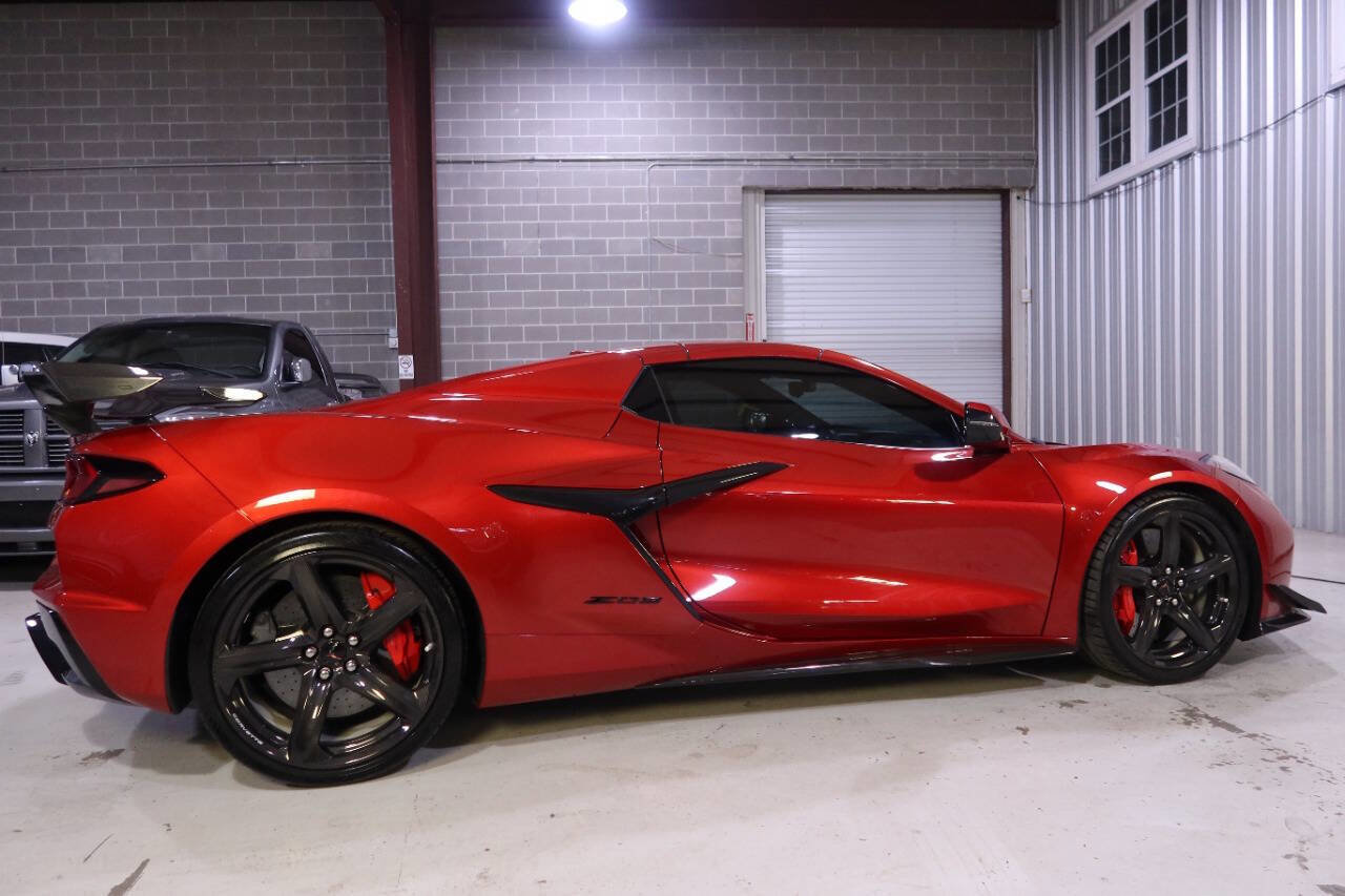Used 2024 Chevrolet Corvette Z06 w/ Z07 Performance Package image 42