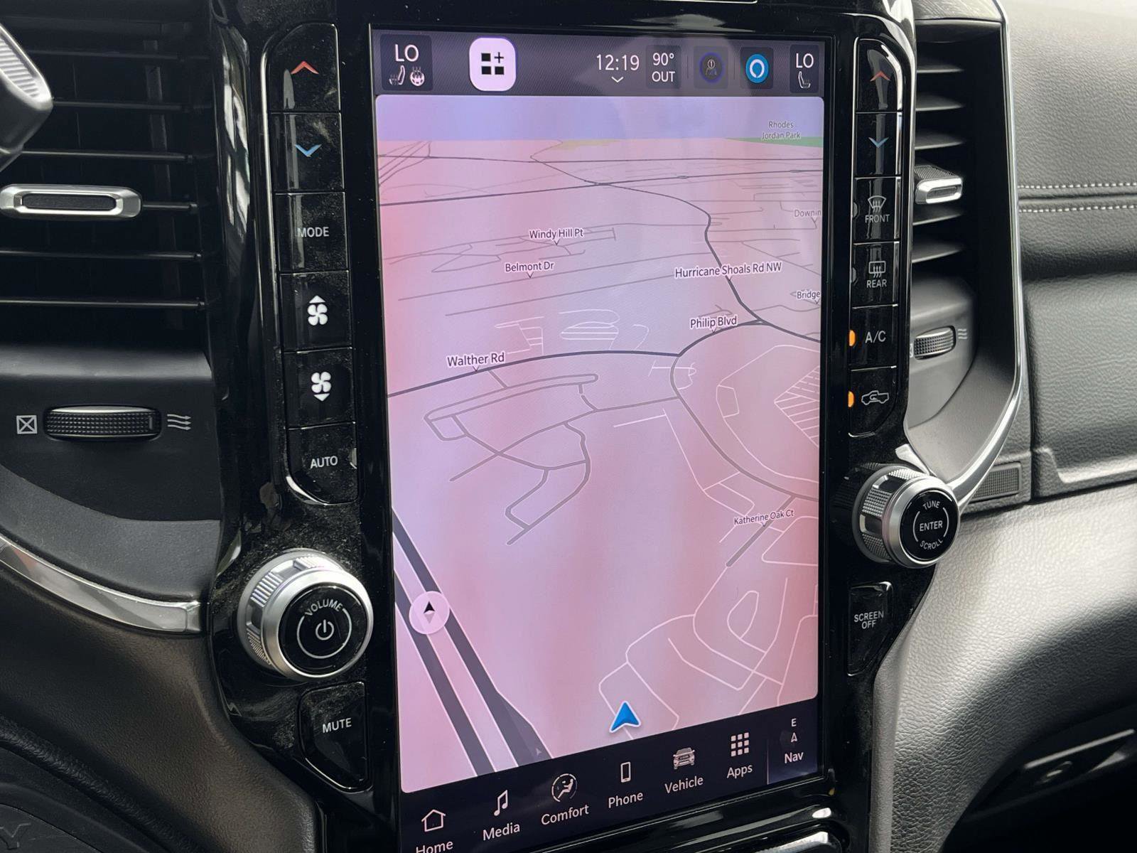 Used 2025 RAM 2500 Laramie image 15