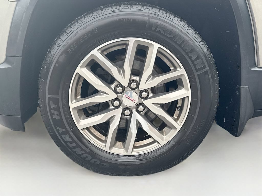 Used 2019 GMC Acadia SLE w/ LPO, Floor Liner Package AWD/4WD image 23