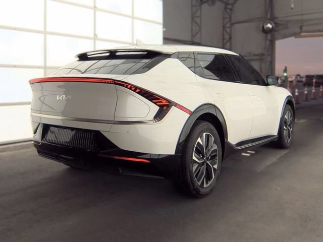 Certified 2024 Kia EV6 Wind w/ Wind Technology Package RWD image 3