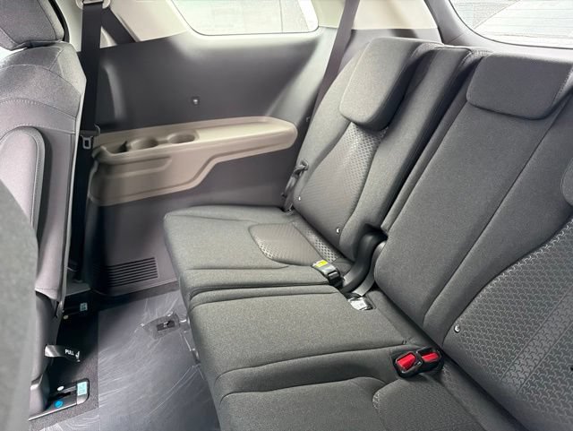 New 2026 Kia Carnival LX FWD image 10