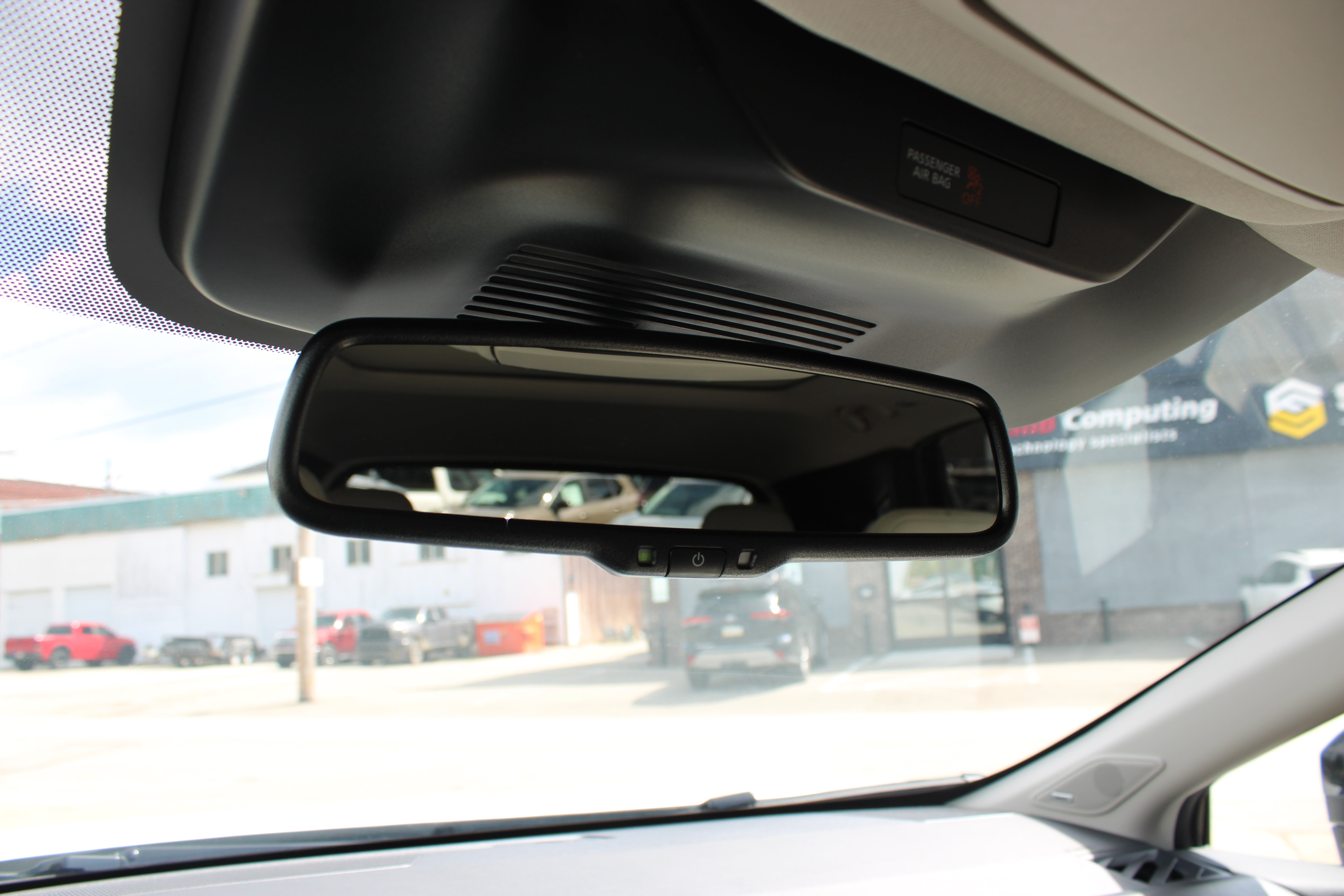 Certified 2025 Nissan Murano SL AWD/4WD image 29