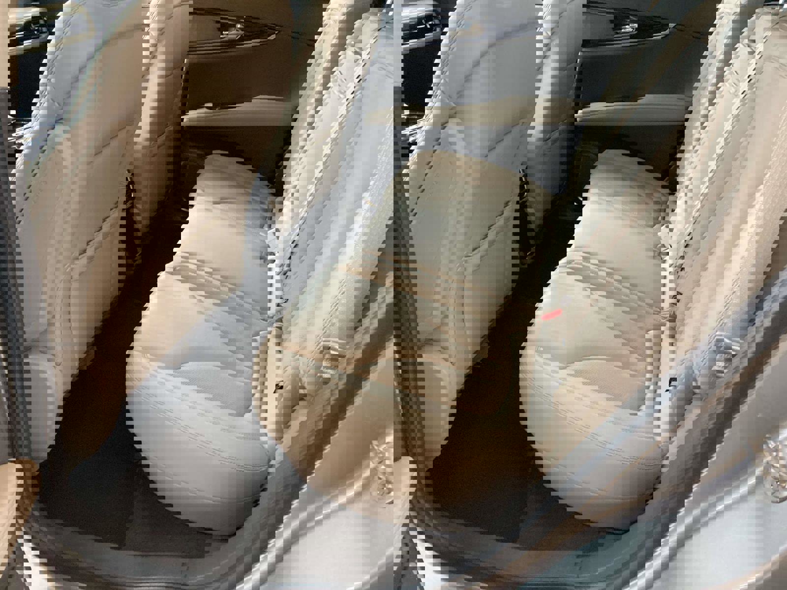 Certified 2021 Lincoln Nautilus FWD w/ Equipment Group 101A image 16