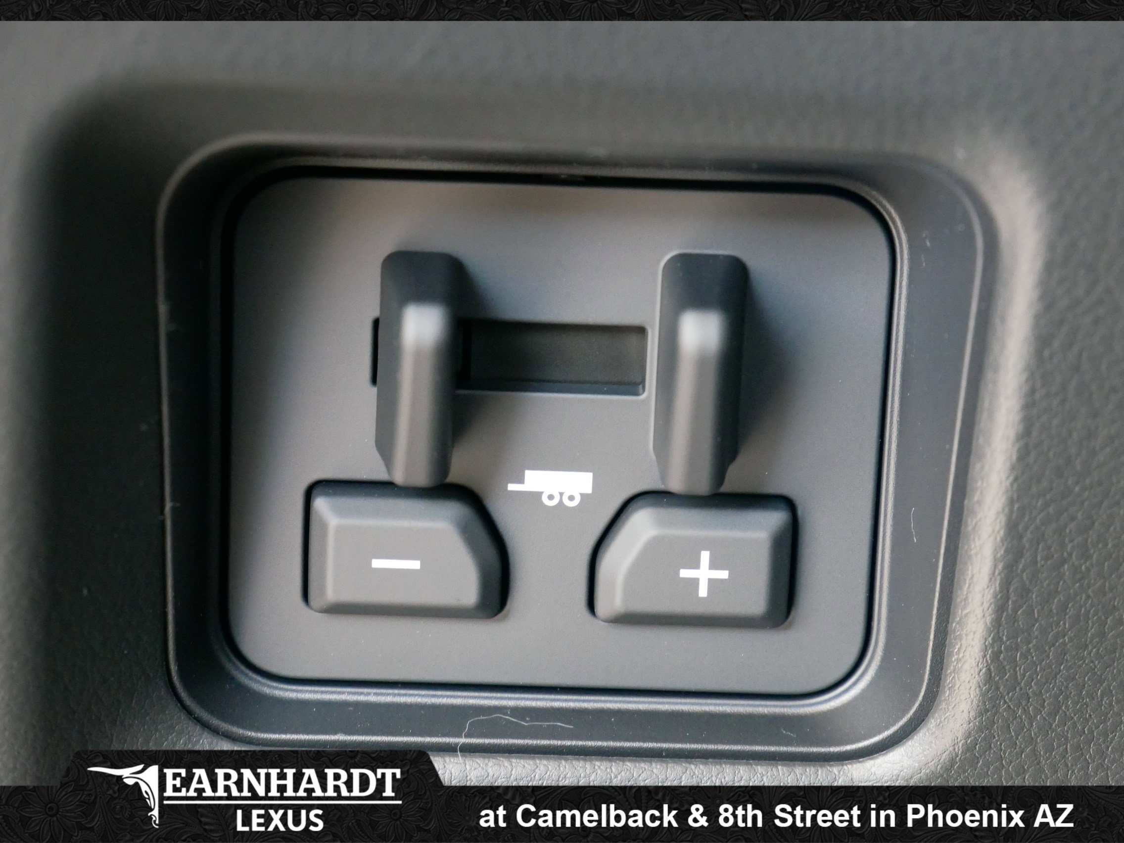 New 2025 Lexus LX 700h F Sport image 37