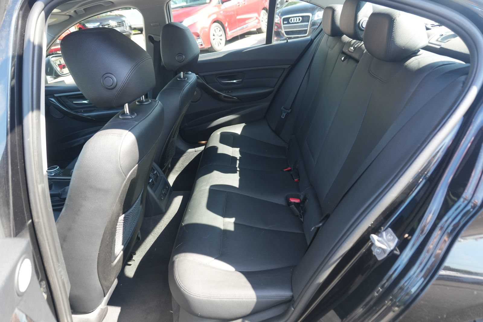 Used 2014 BMW 335i xDrive Sedan AWD/4WD image 16