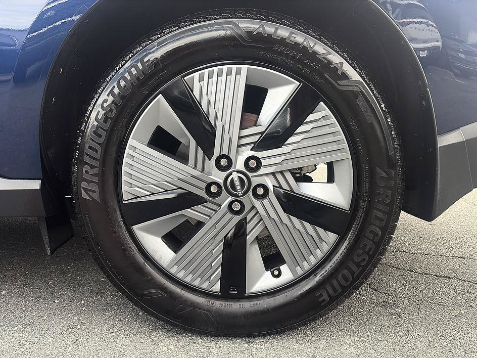 Certified 2025 Nissan Murano SL AWD/4WD image 10