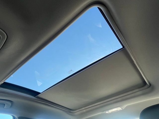 Used 2016 Chevrolet Malibu Premier image 22