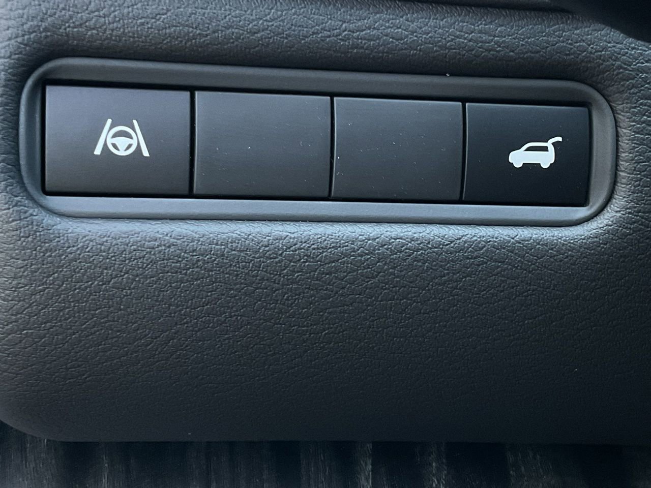 New 2026 Nissan Armada PRO-4X image 33
