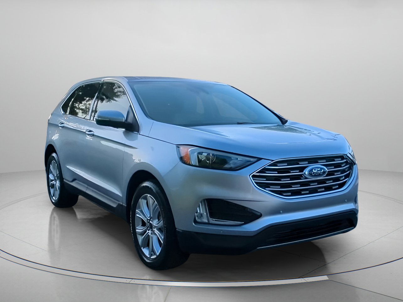 Certified 2023 Ford Edge Titanium image 4