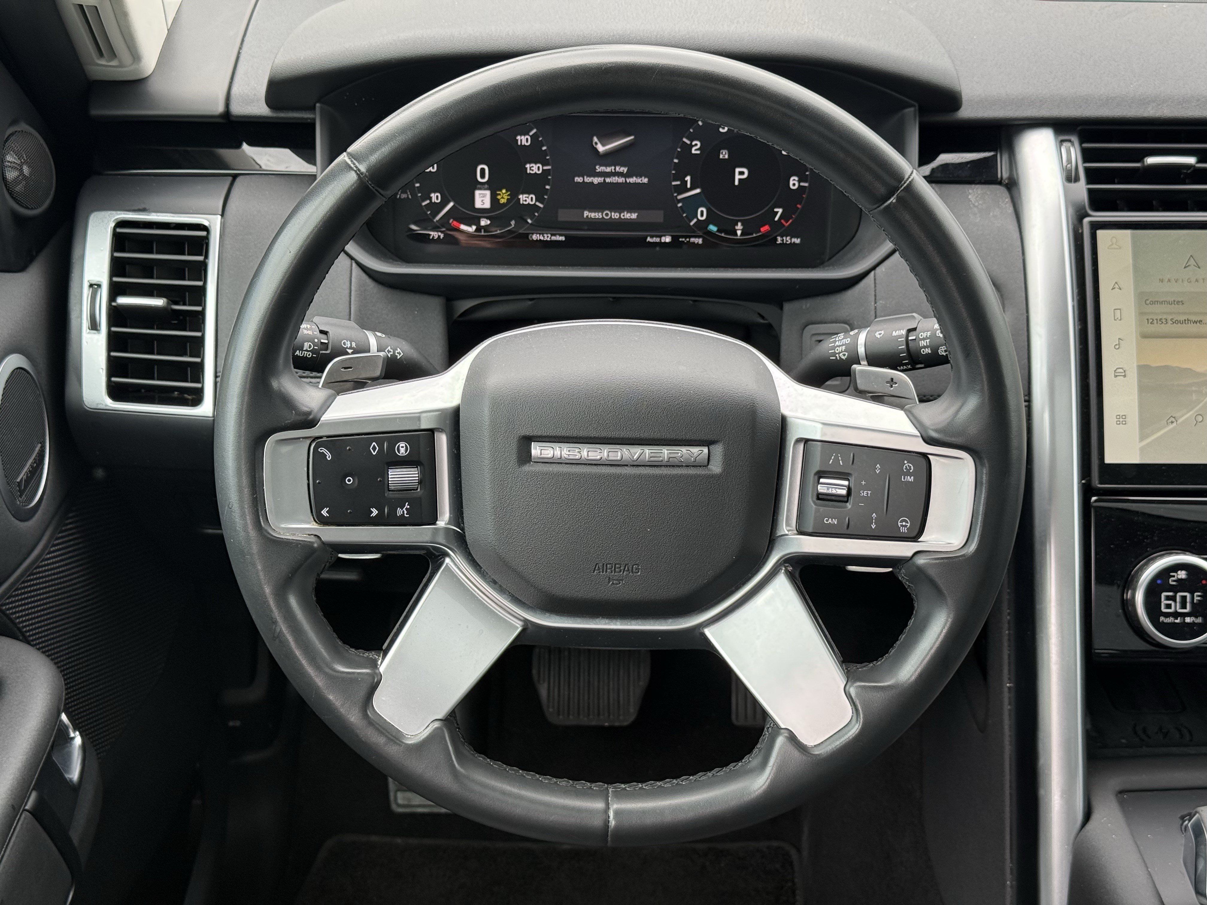 Used 2024 Land Rover Discovery S AWD/4WD image 15