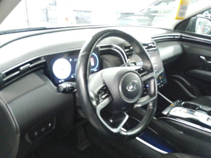 Used 2023 Hyundai Tucson Limited w/ Cargo Package image 6