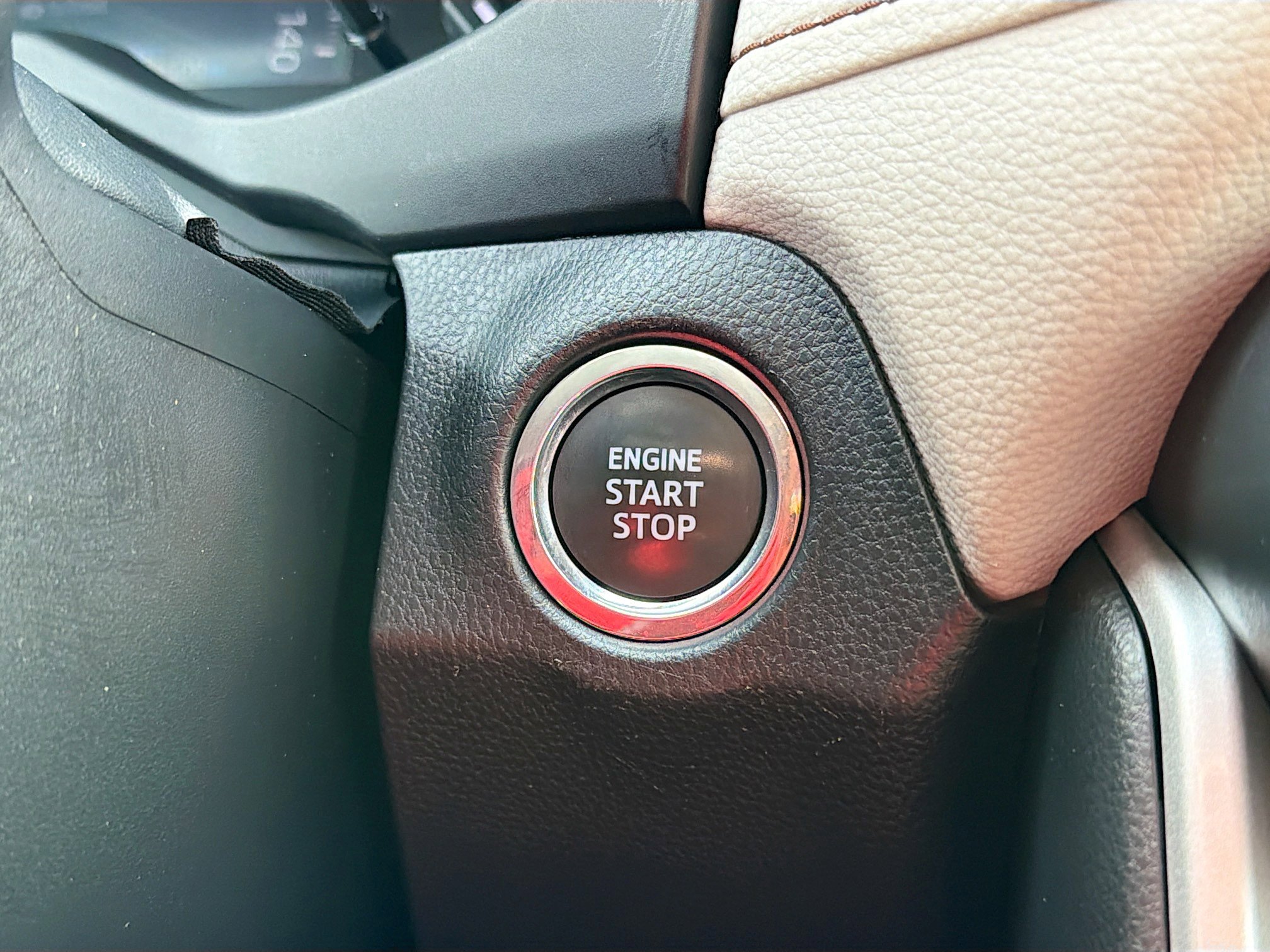 Used 2023 Toyota RAV4 XLE w/ Convenience Package AWD/4WD image 9