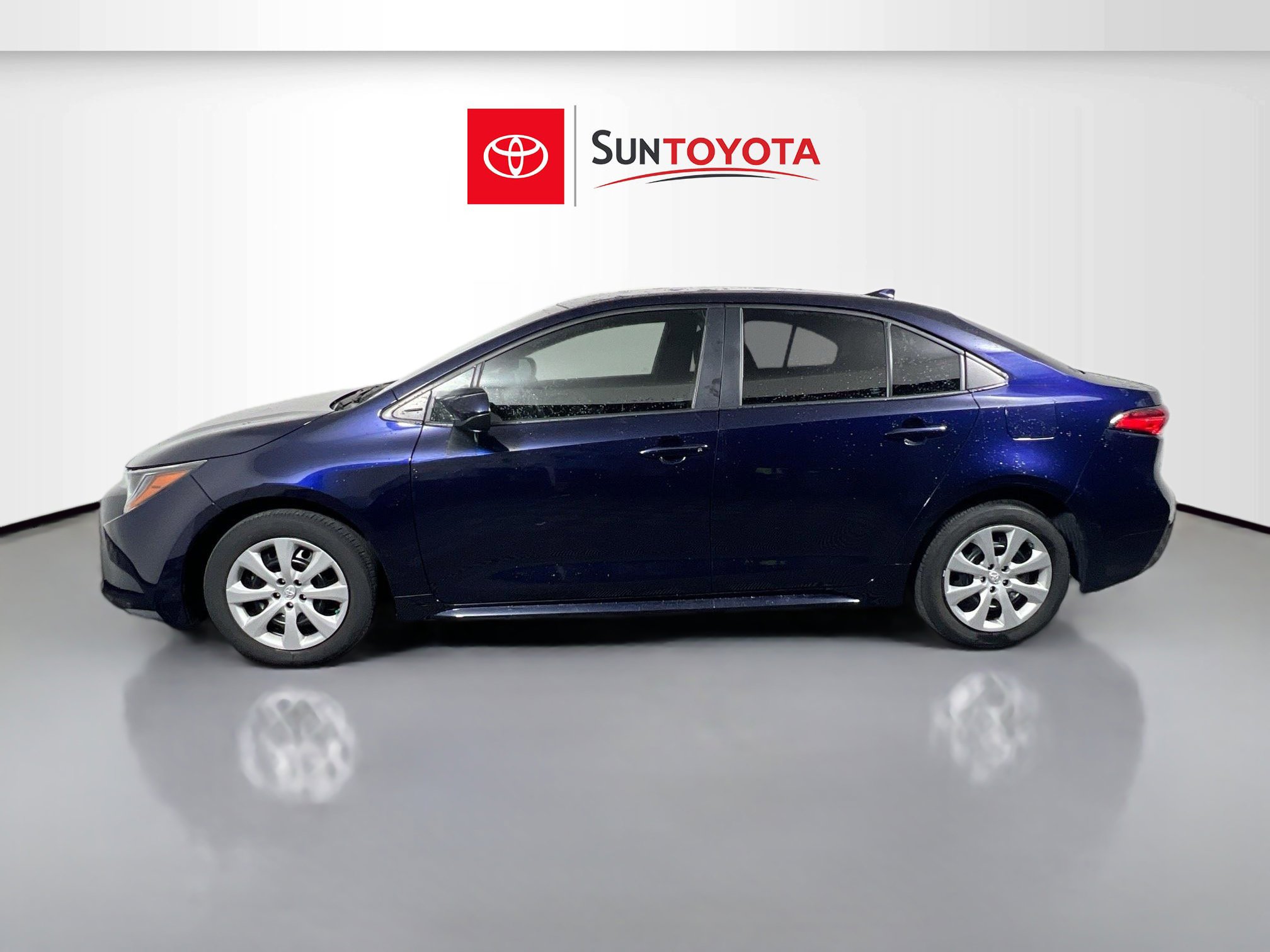 Used 2022 Toyota Corolla LE FWD image 7