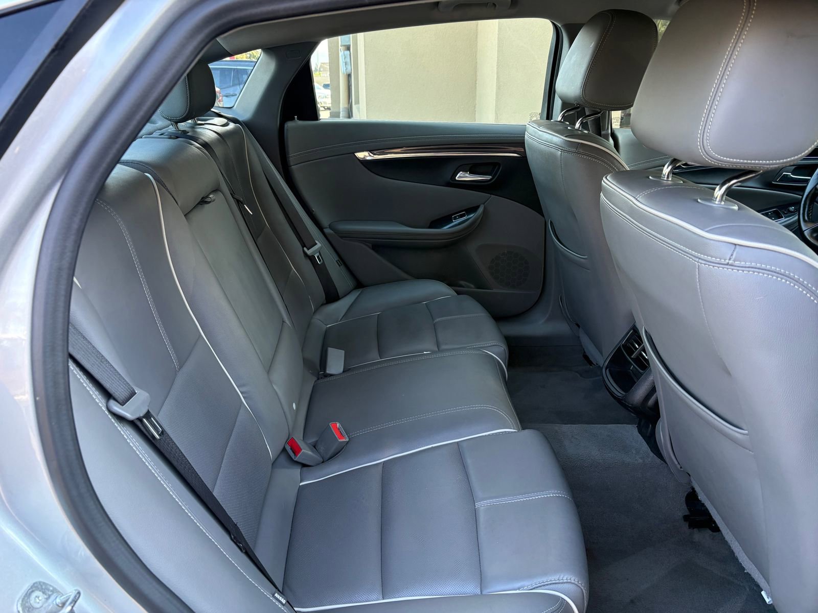 Used 2017 Chevrolet Impala Premier image 21