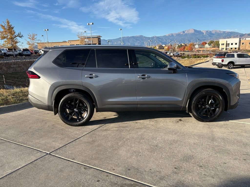 Used 2026 Toyota Grand Highlander Limited image 8