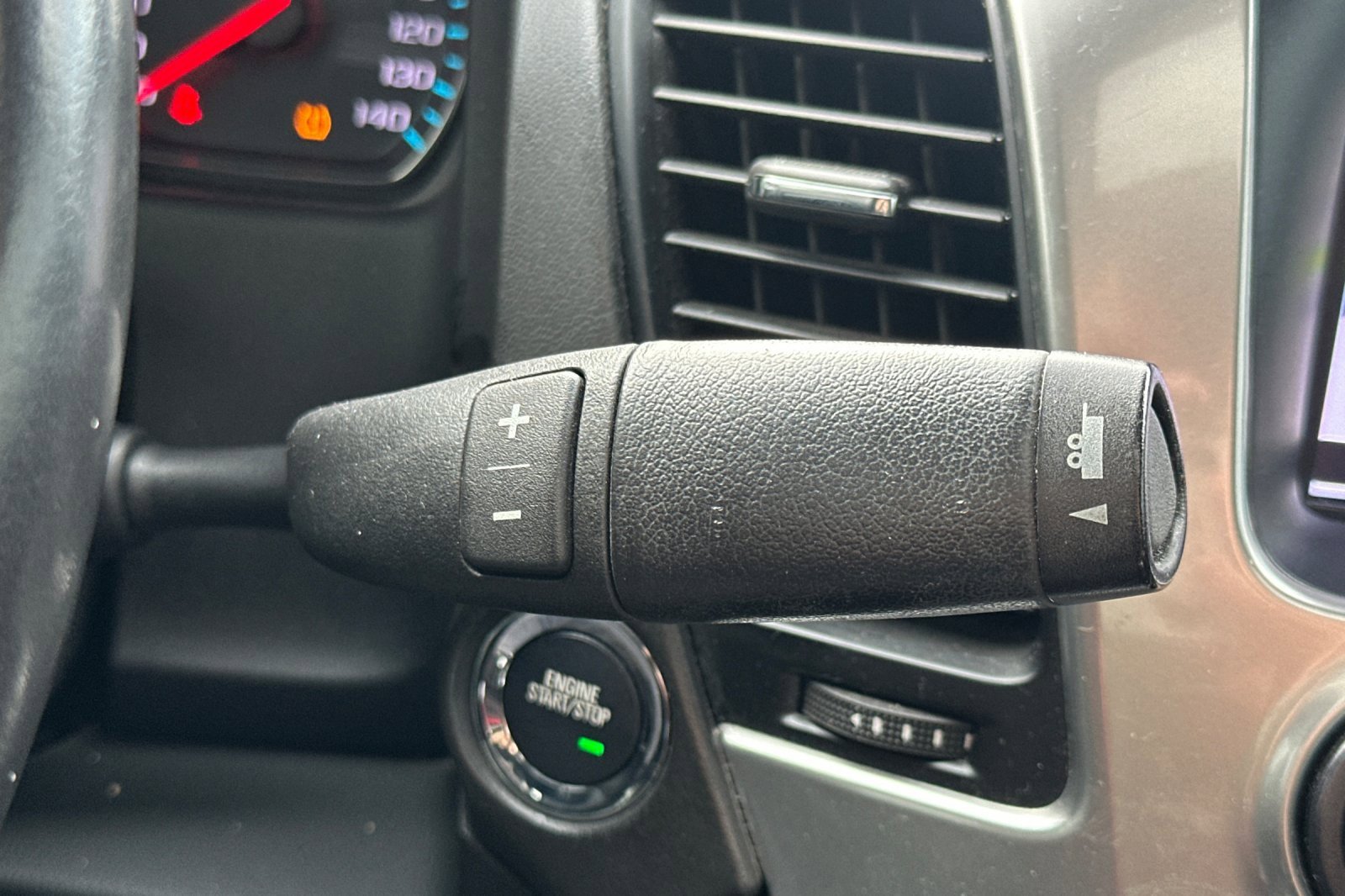 Used 2020 Chevrolet Tahoe Premier image 33