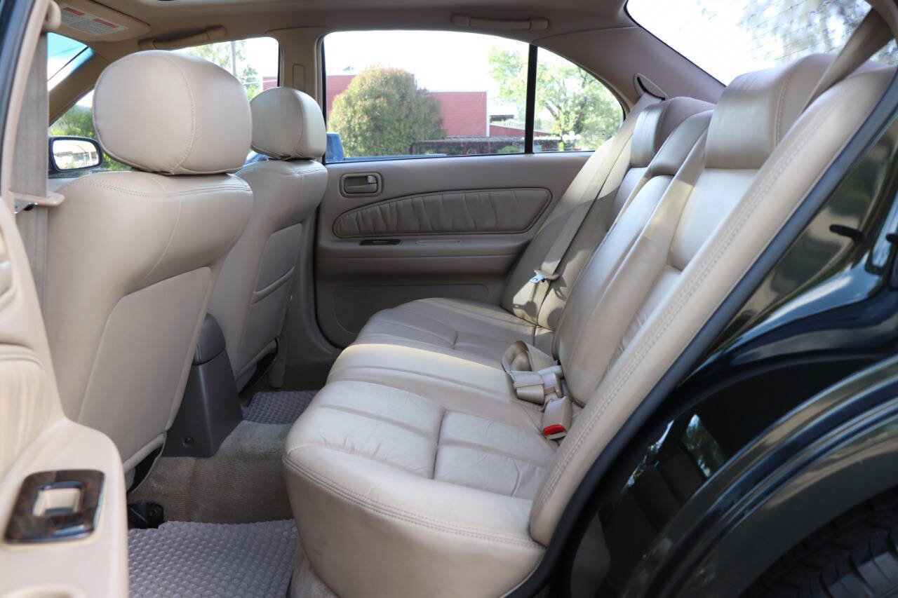 Used 1997 Nissan Maxima GXE FWD image 29