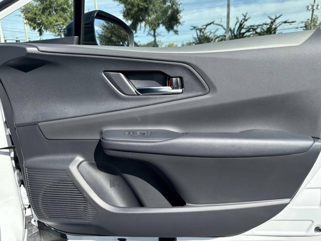 New 2026 Toyota Prius Plug-In Hybrid image 15
