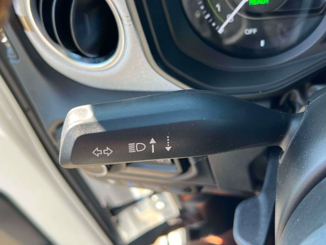 Used 2024 Jeep Wrangler Unlimited Sahara AWD/4WD image 18