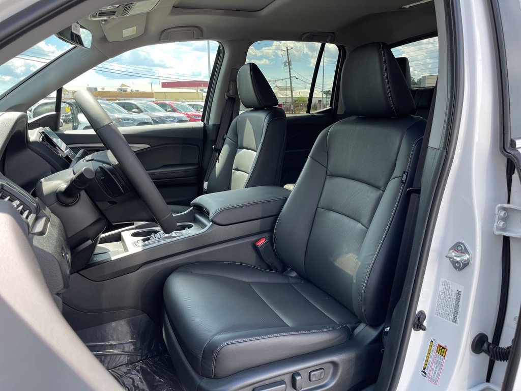 New 2025 Honda Ridgeline RTL image 17