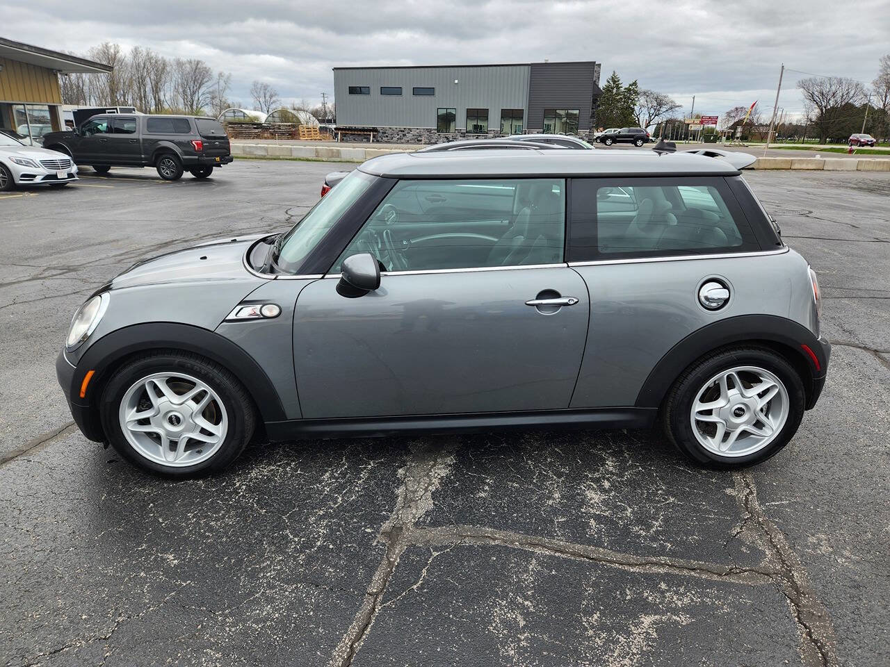 Used 2008 MINI Cooper S w/ Premium Pkg image 3