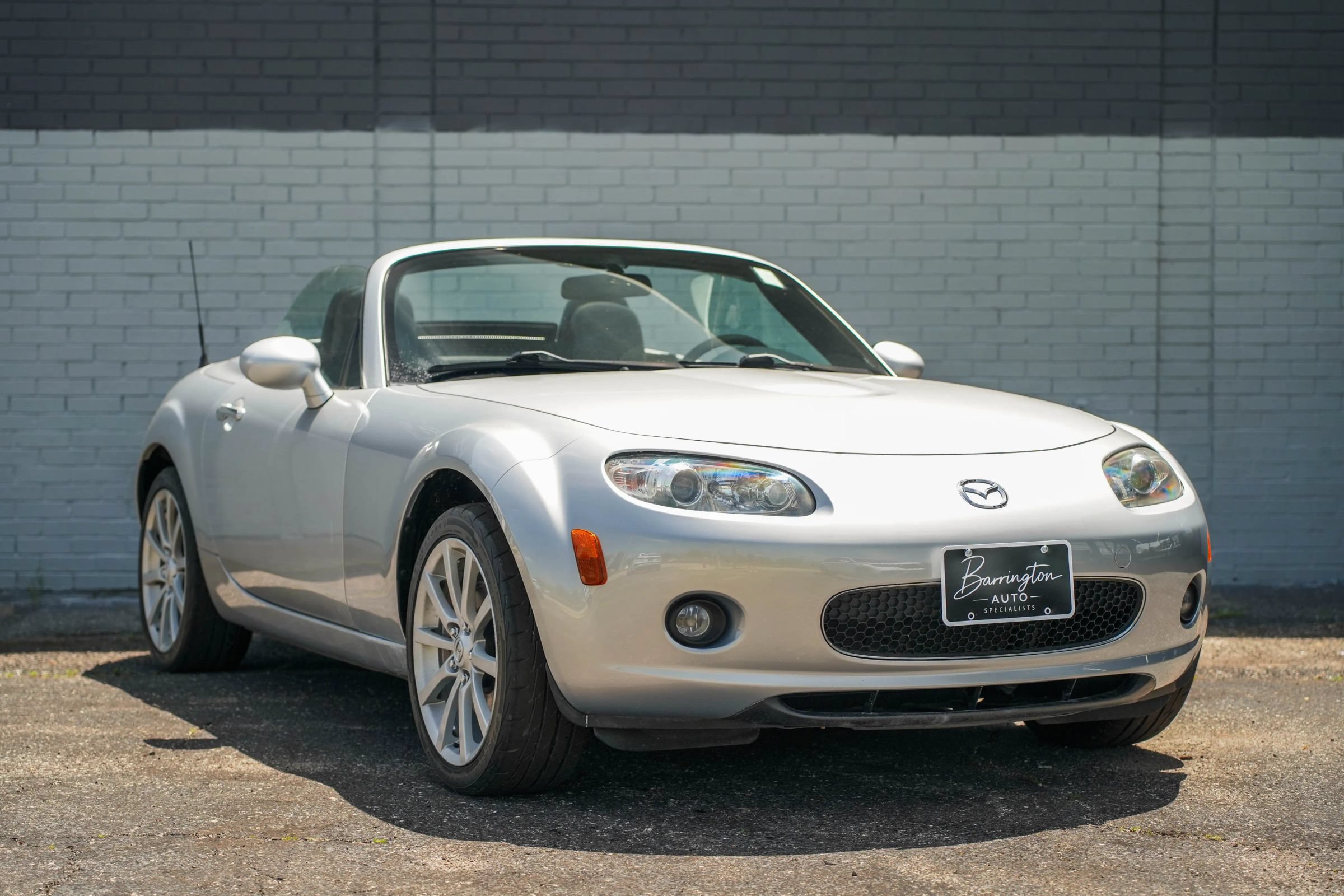 Used 2008 MAZDA MX-5 Miata Grand Touring w/ Premium Pkg RWD image 3