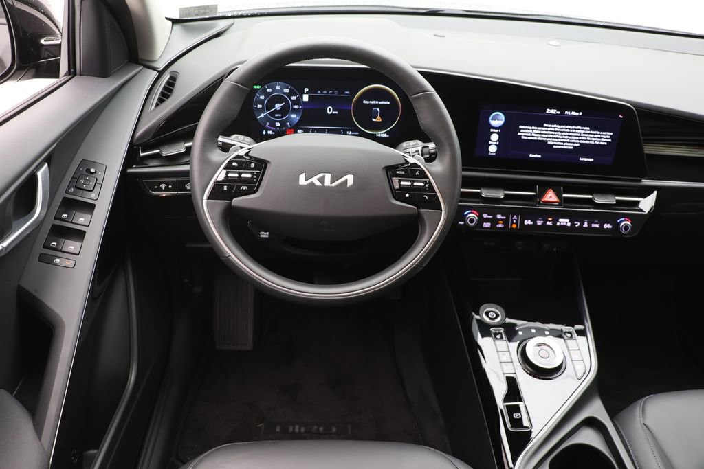 Used 2024 Kia Niro Wind w/ Wind Preserve Package FWD image 12
