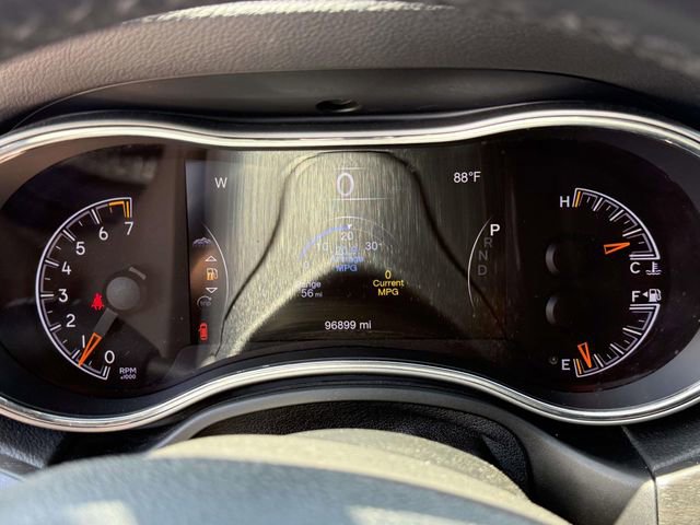 Used 2018 Jeep Grand Cherokee Limited AWD/4WD image 28
