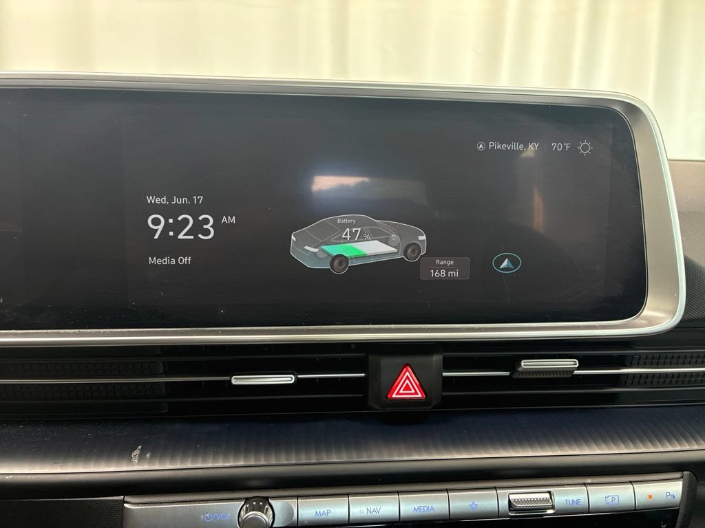 Used 2024 Hyundai Ioniq 6 SE AWD/4WD image 18