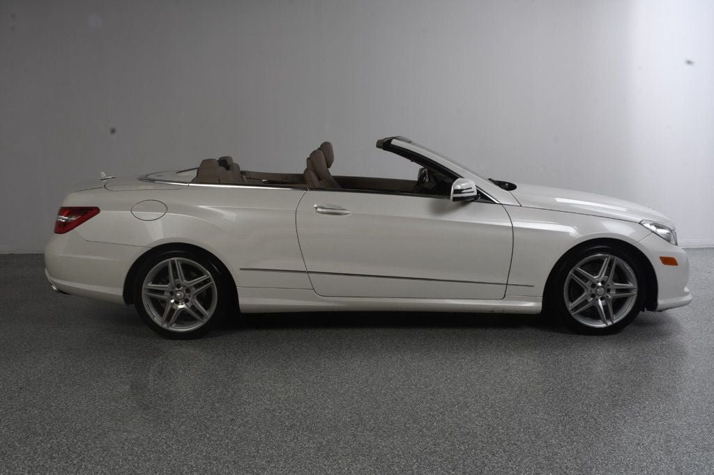 Used 2011 Mercedes-Benz E 550 Cabriolet image 20