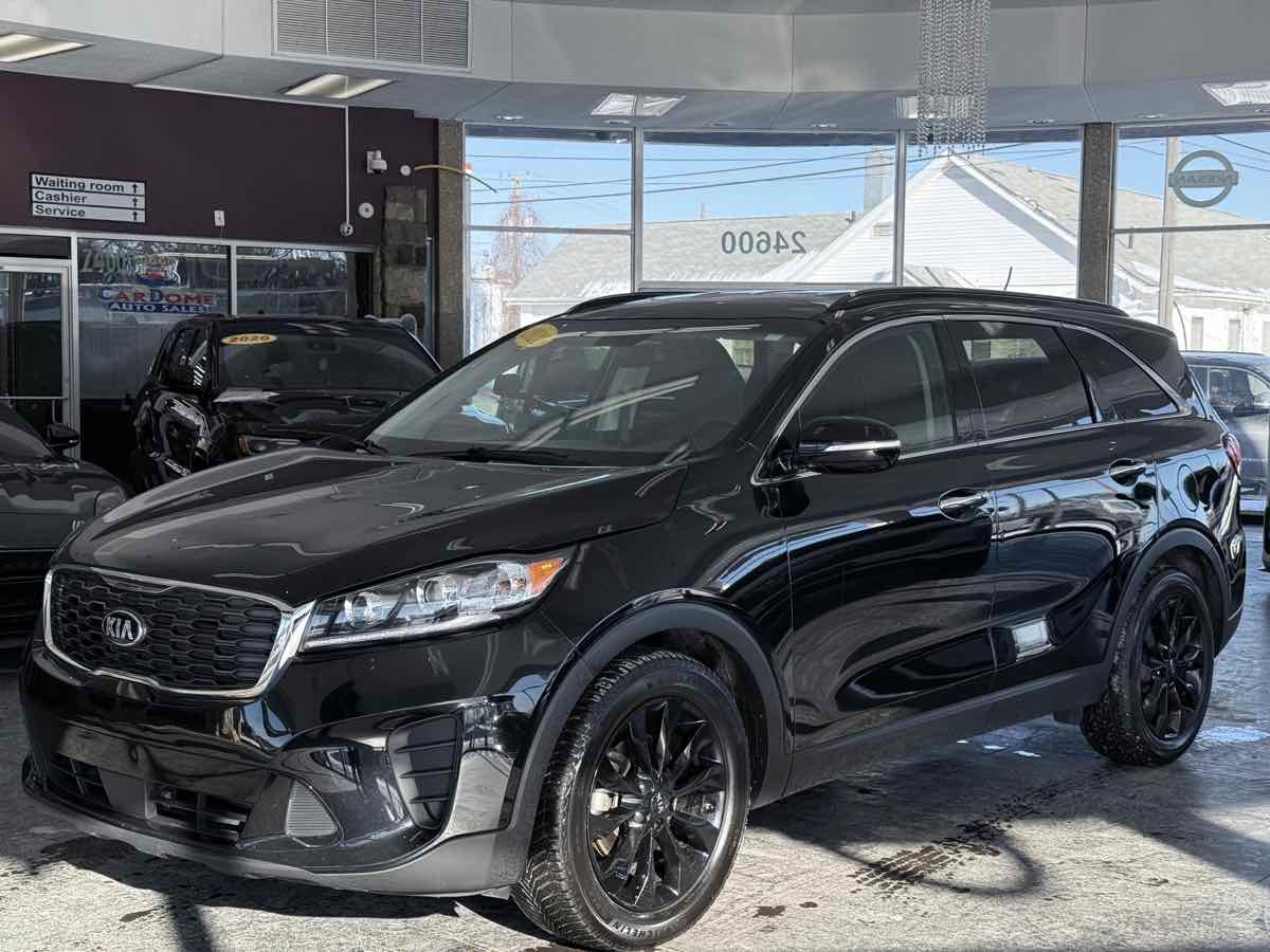 Used 2020 Kia Sorento S image 2