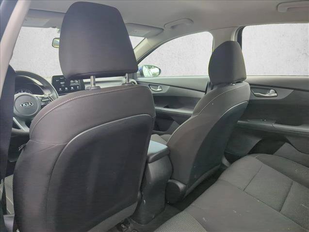 Used 2020 Kia Forte LXS FWD image 18