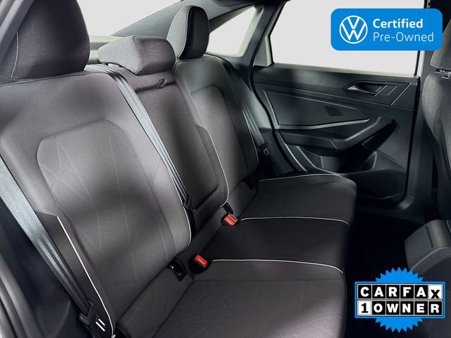 Certified 2025 Volkswagen Jetta Sport image 26