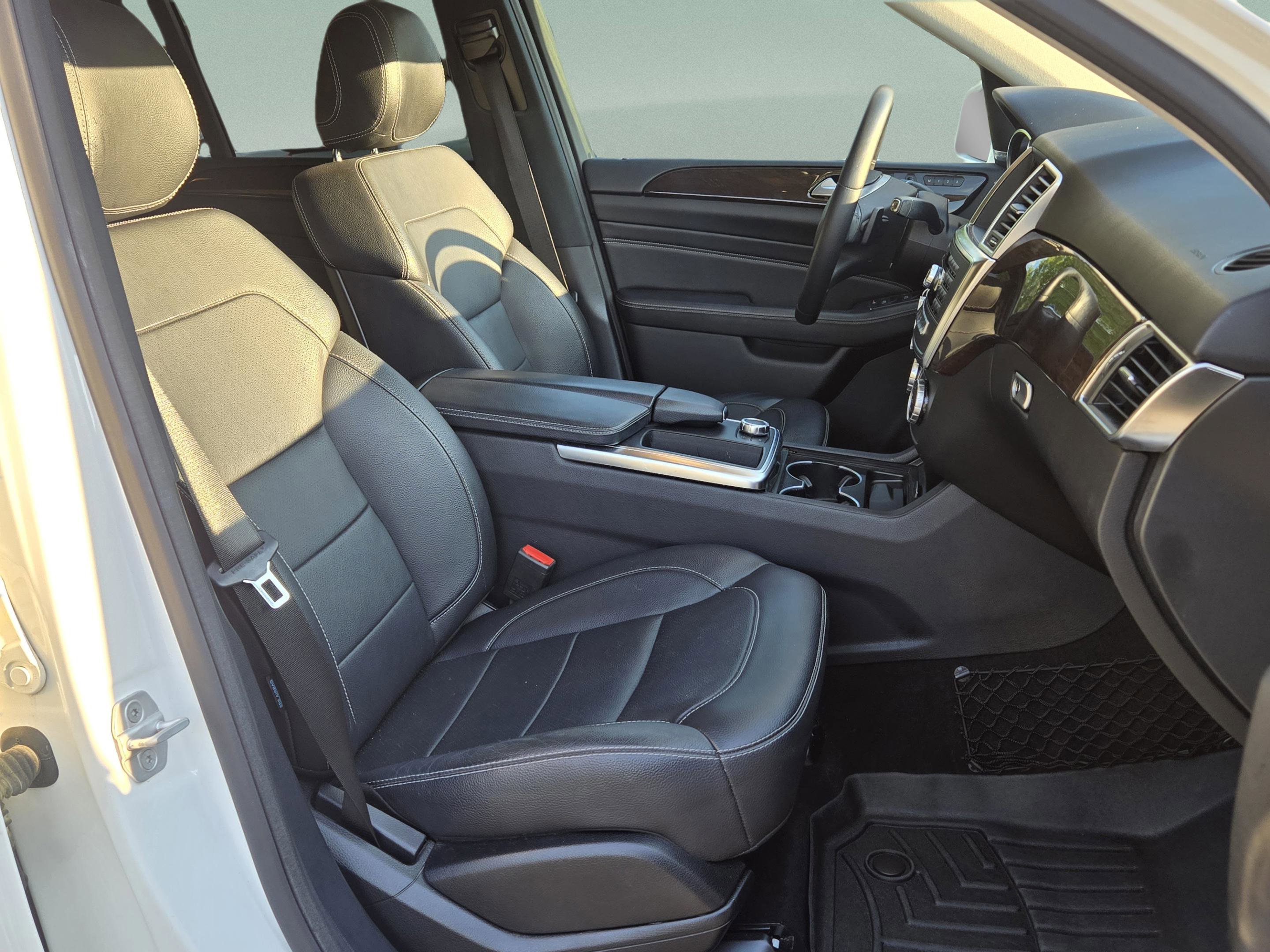 Used 2014 Mercedes-Benz ML 350 4MATIC image 24