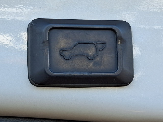 Used 2020 Toyota RAV4 XSE AWD/4WD image 32