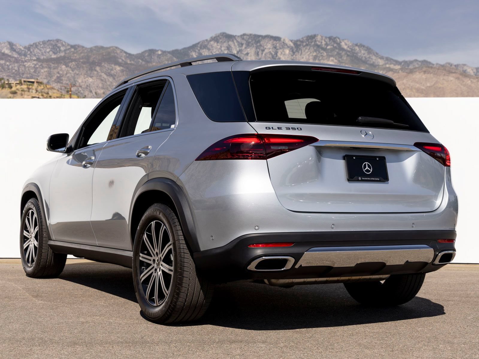 Certified 2026 Mercedes-Benz GLE 350 4MATIC image 4