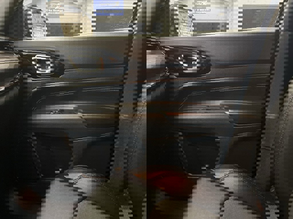 Used 2022 Jeep Compass Latitude image 12