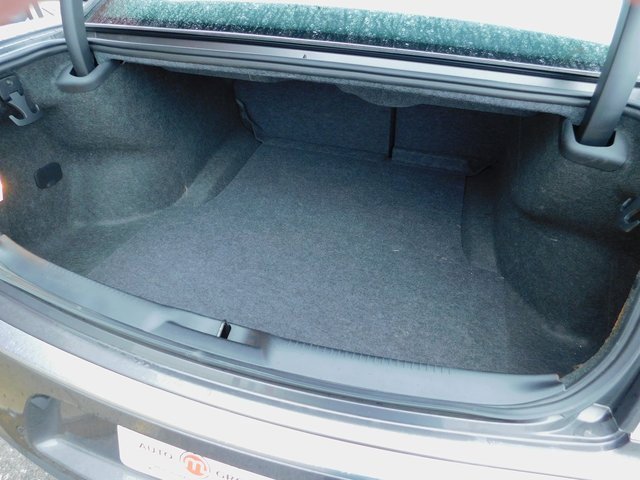 Used 2021 Chrysler 300 Touring L image 26