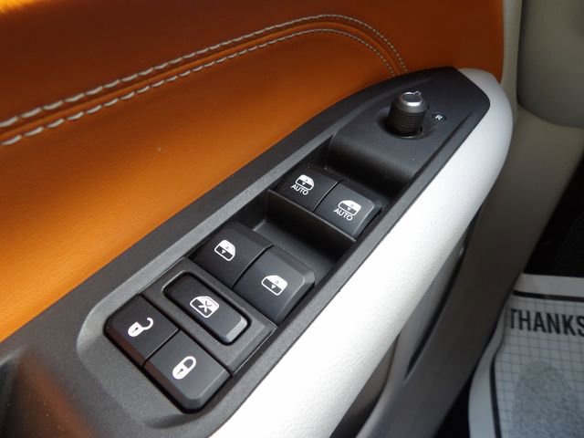 Used 2022 Jeep Compass Limited image 23