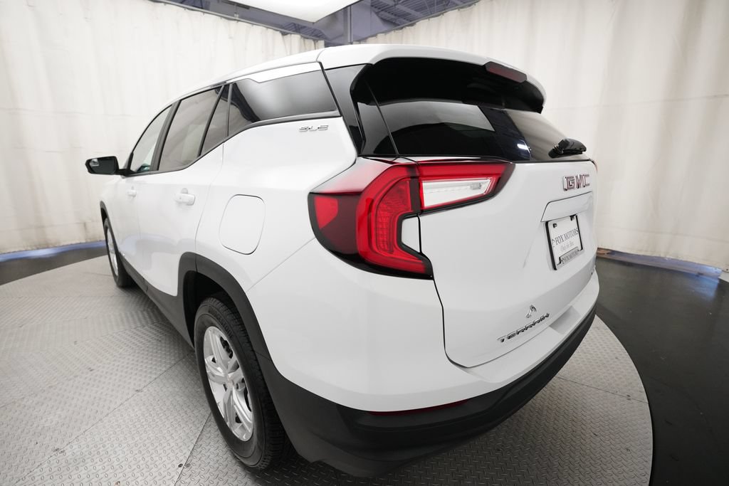 Used 2024 GMC Terrain SLE w/ LPO, Floor Liner Package AWD/4WD image 33