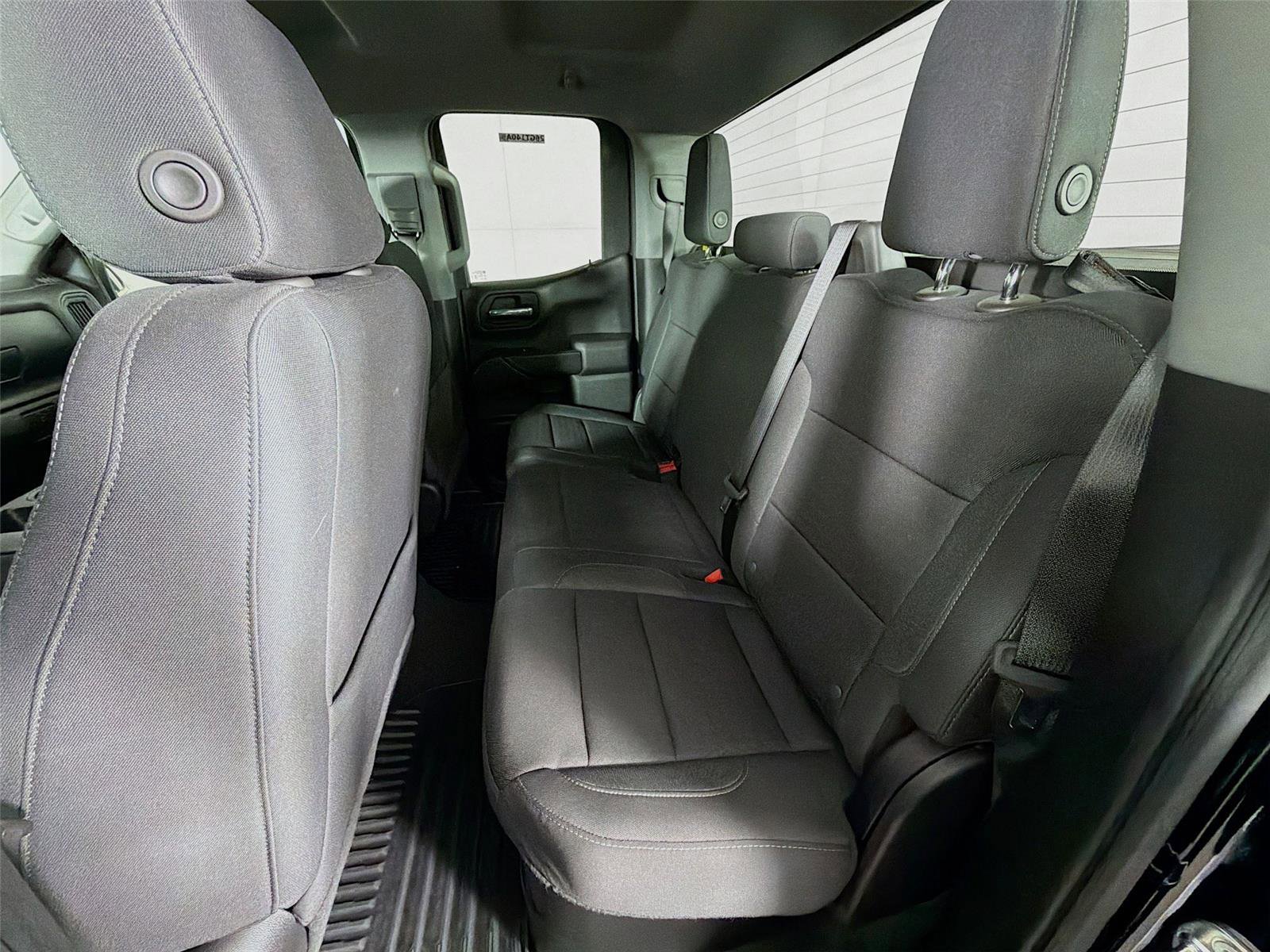 Used 2024 Chevrolet Silverado 1500 Custom image 19