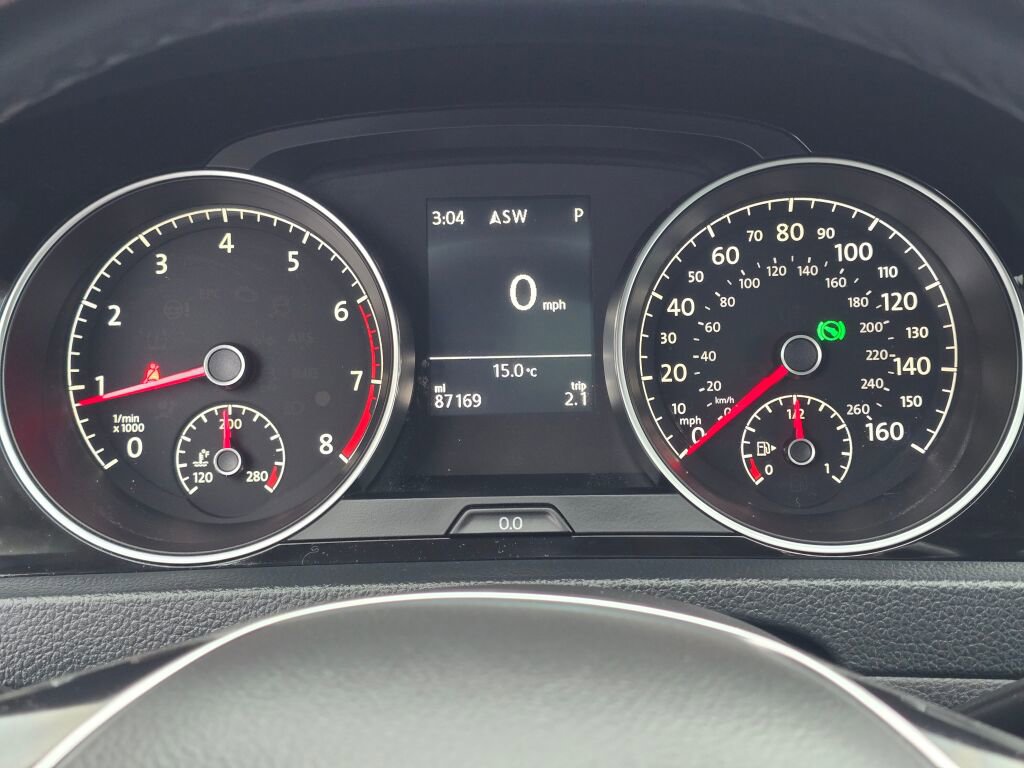 Used 2015 Volkswagen Golf SEL w/ Lighting Package (SEL) image 18