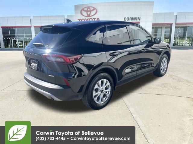 Used 2025 Ford Escape Active image 5