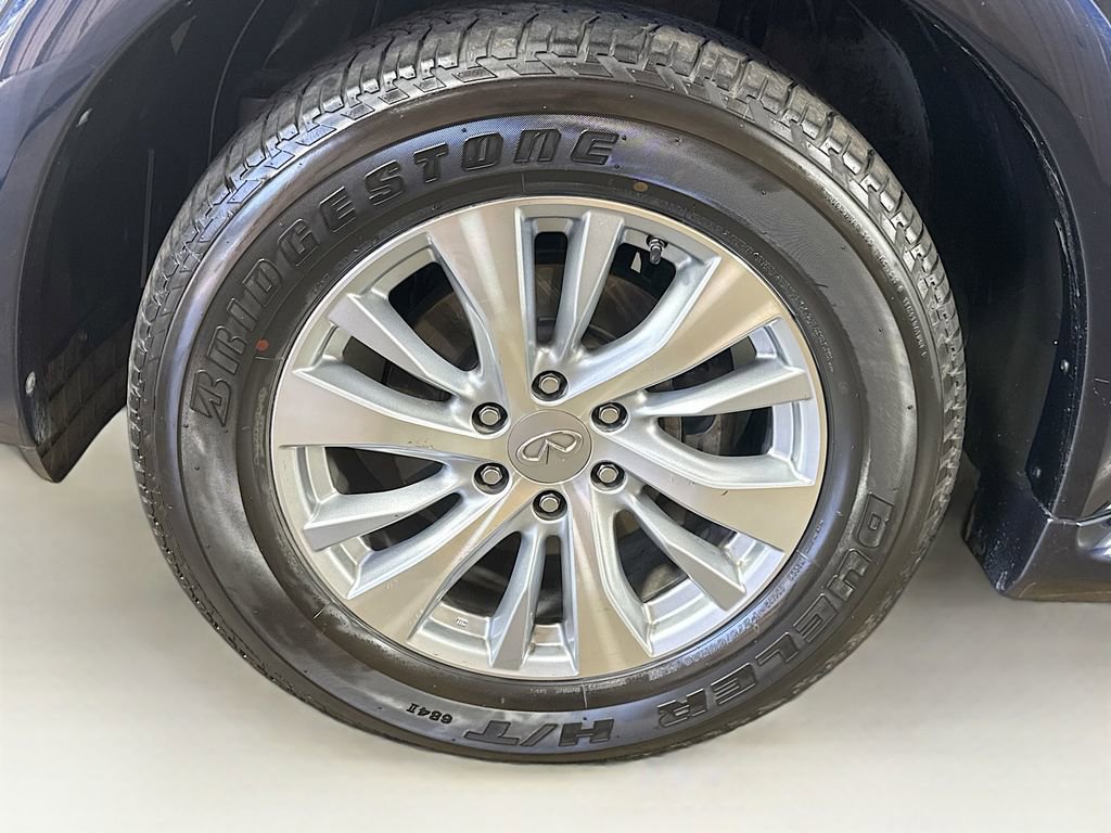 Used 2017 INFINITI QX80 2WD w/ Driver Assistance Package image 44
